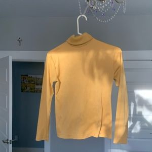Cute vintage yellow turtle neck